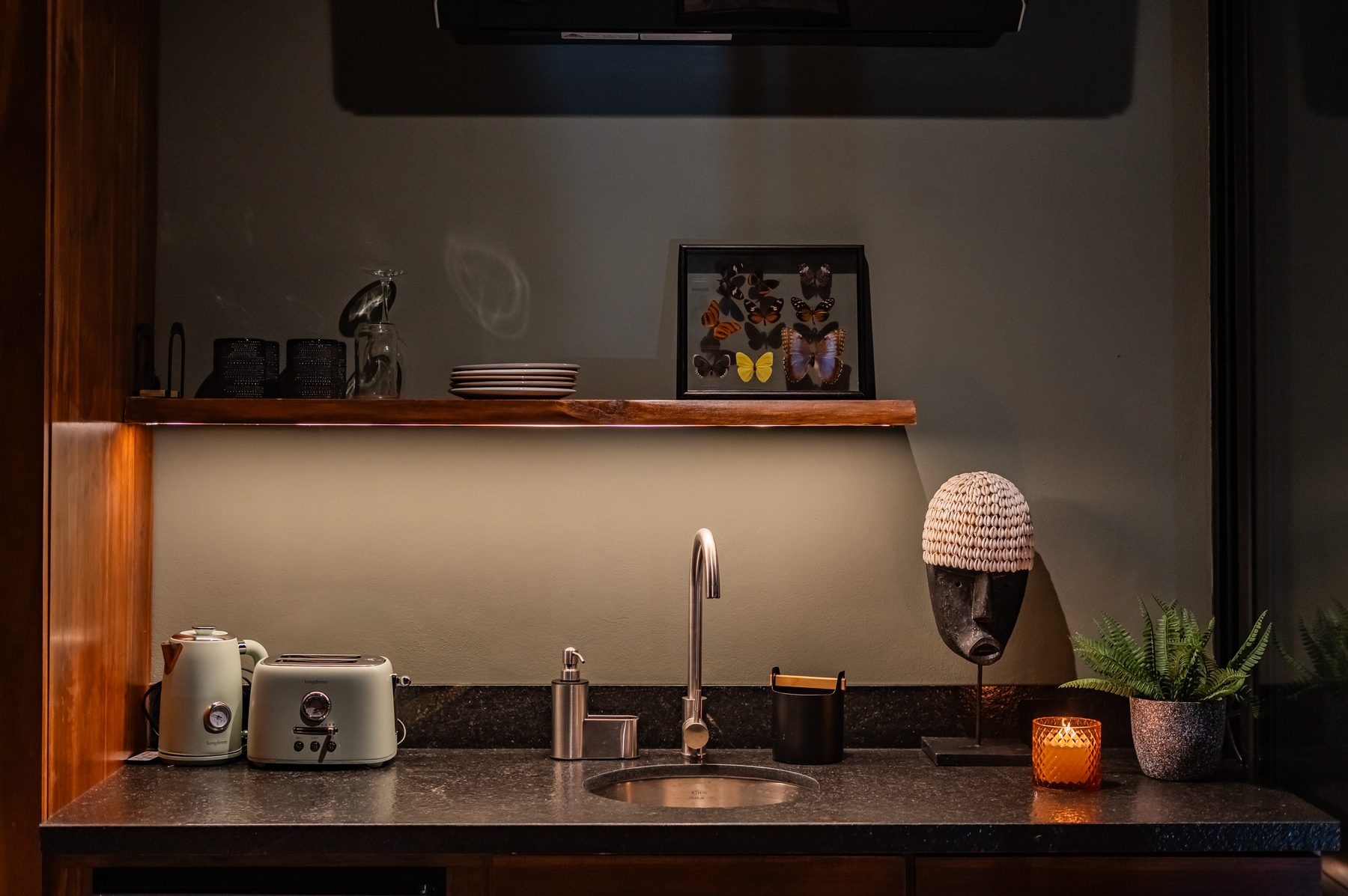 Casa Serenity kitchenette details